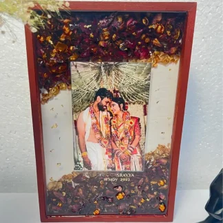 Jaimala Petals Preserved Rectangle Resin Frame