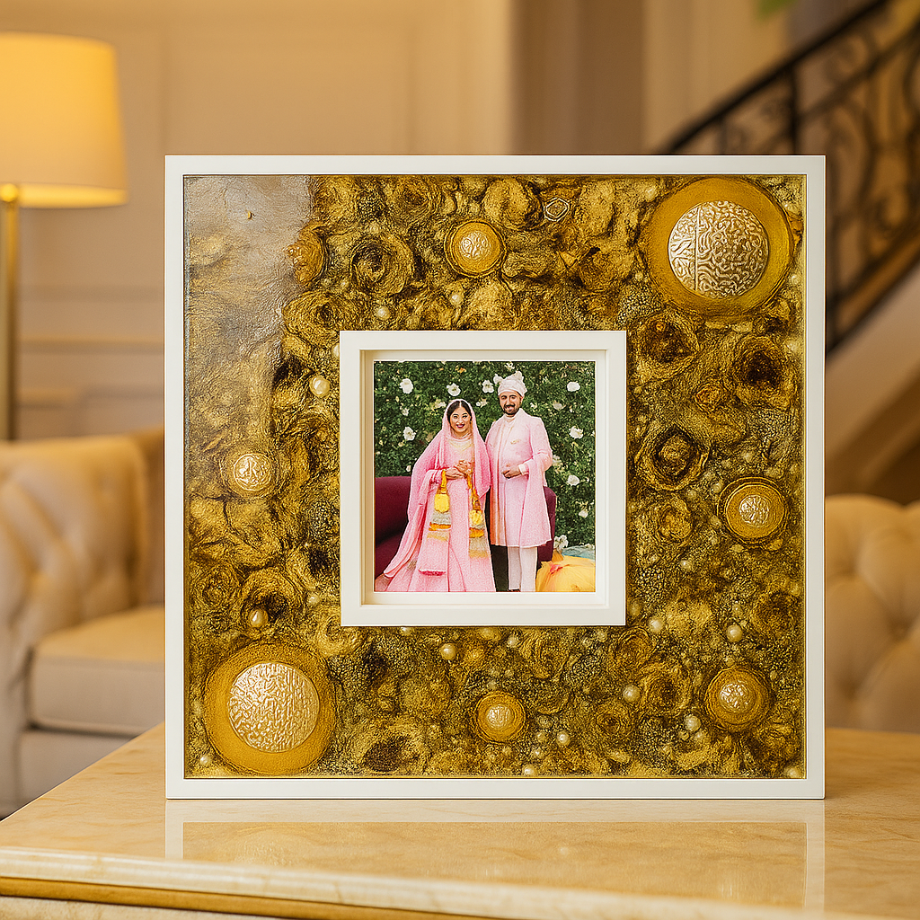 Resin Varmala Preservation With Kaleera & Wedding Photo – Full Wedding Varmala Preservation In Double Wooden Frame