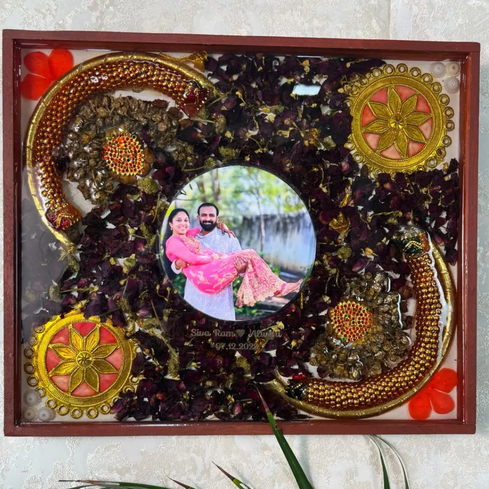 Wedding Varmala & Ornaments Preservation Resin Frame (15×18)