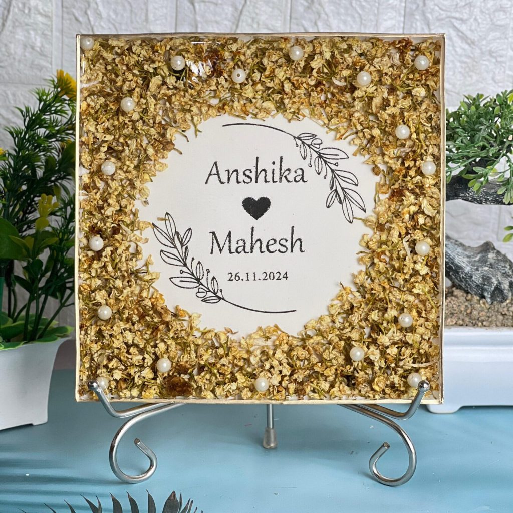 8inch Deep Casting Garland Preservation With Wedding Card – Flower Petals & White Pearls Resin Preservation Frame