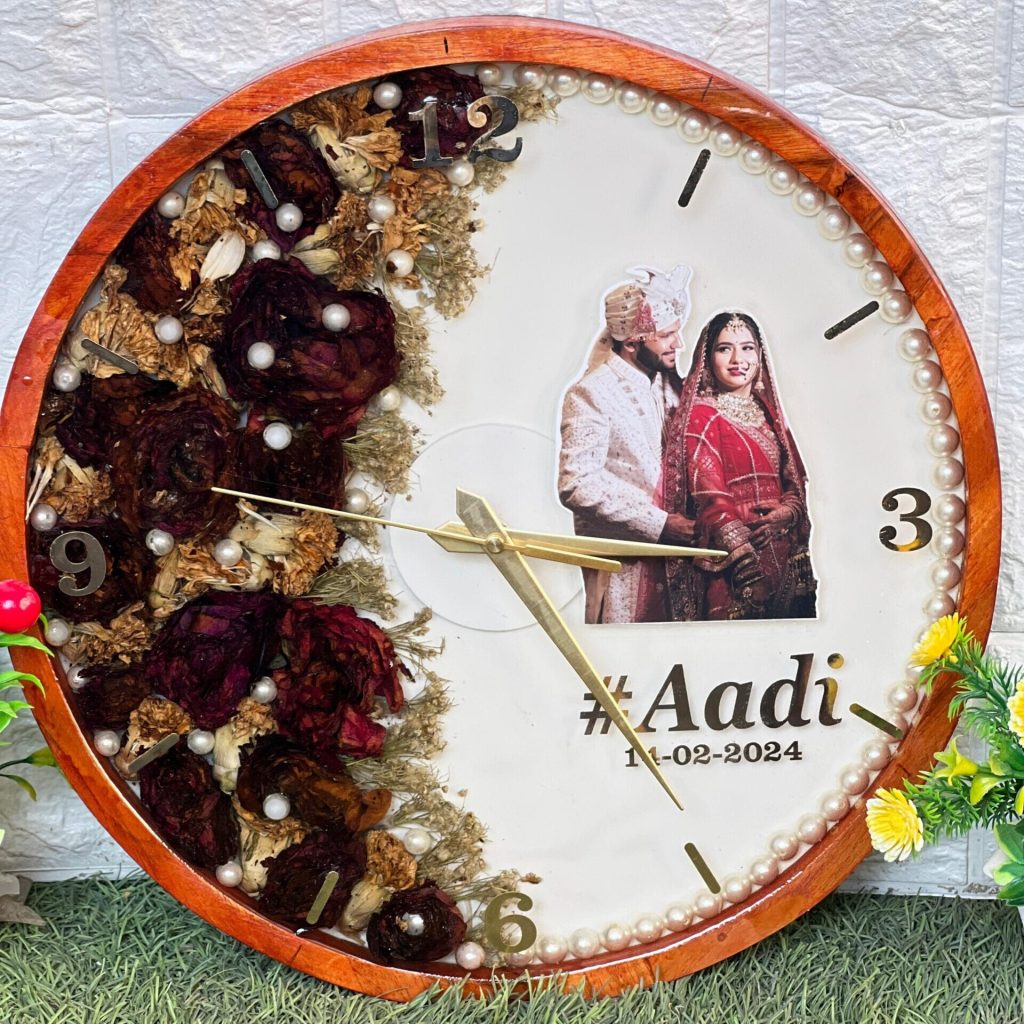 Wedding Varmala Preservation Resin Wall Clock – 14 Inch