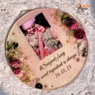 Flower Preservation Resin Couple Photo Frame (8, 12 Inches)