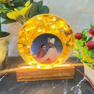 Couple Photo Preservation in Resin | Resin Artist