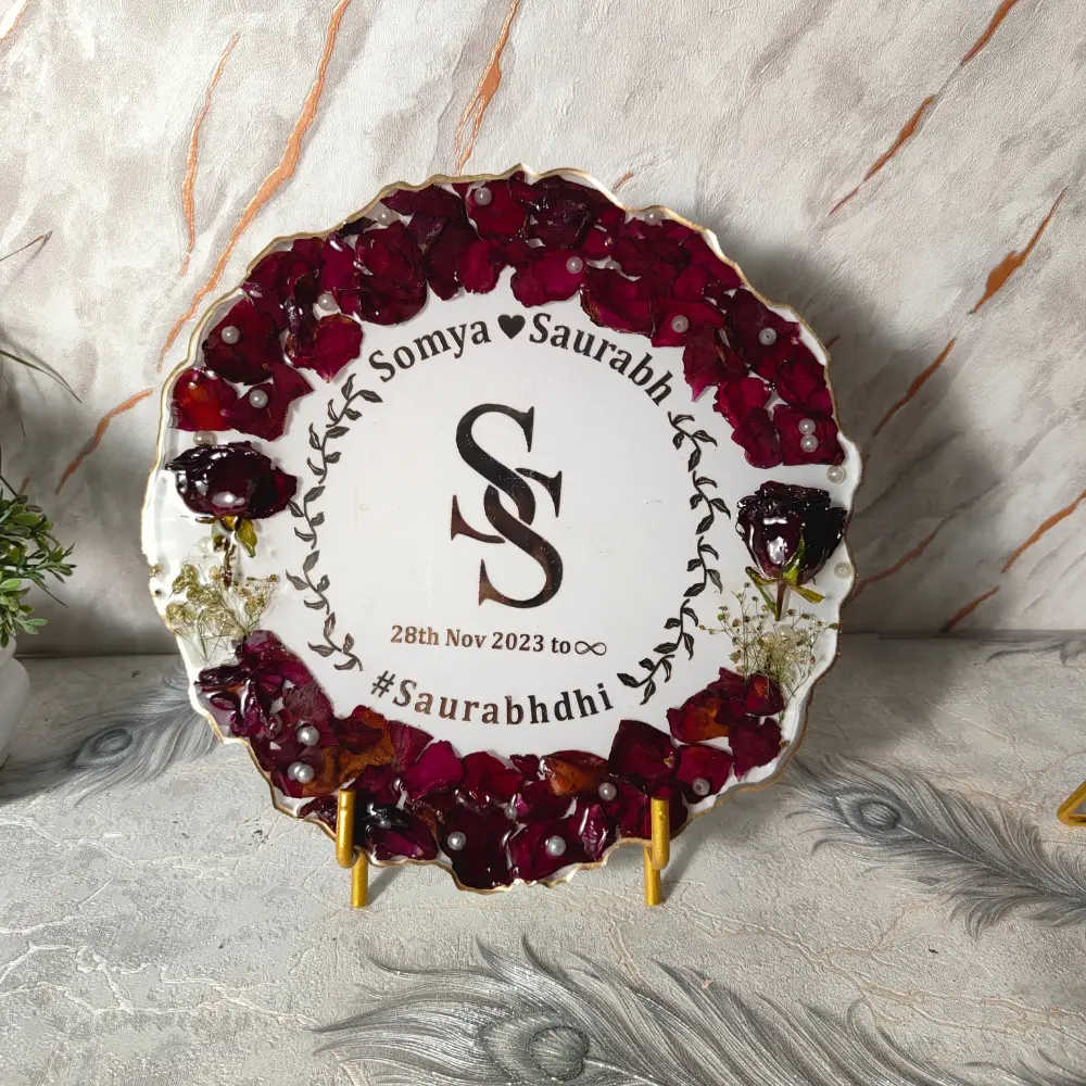 Couple Names & Wedding Date Preservation Resin Frame (10 Inch)