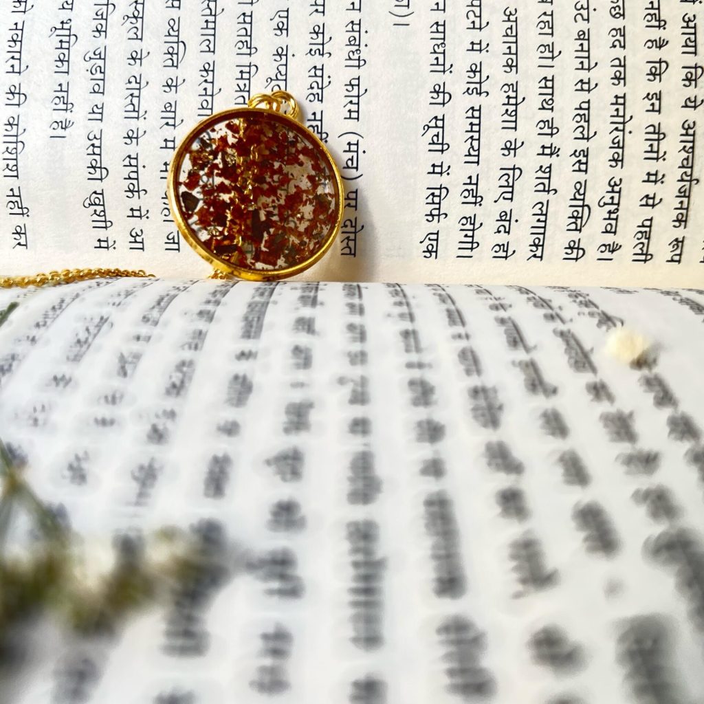 Real Flower Preserved Resin Pendant Jewelry