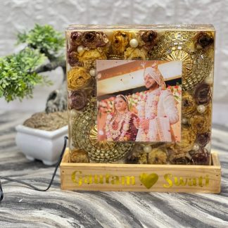 LED Photo Frame with Kaleera, Photo & Wedding Flowers ( 8-Inch)