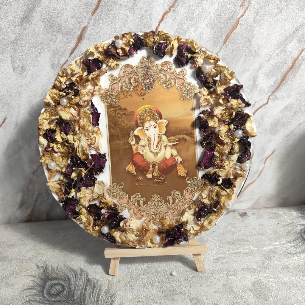 Ganesha Photo Resin Frame with Flower Preservation