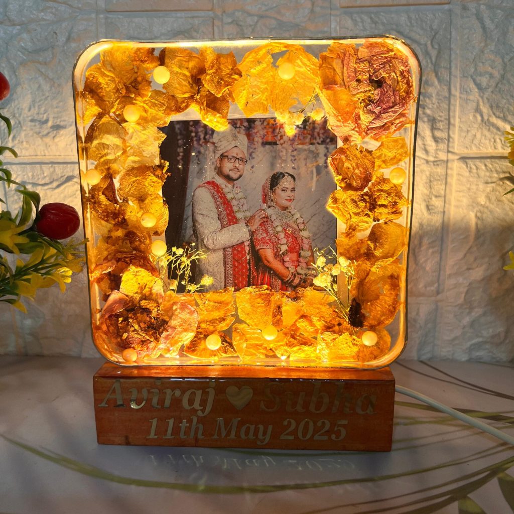 6 Inch Resin Wedding Flower LED Frame
