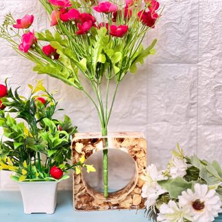 Square Resin Flower Vase with Preserved Petals