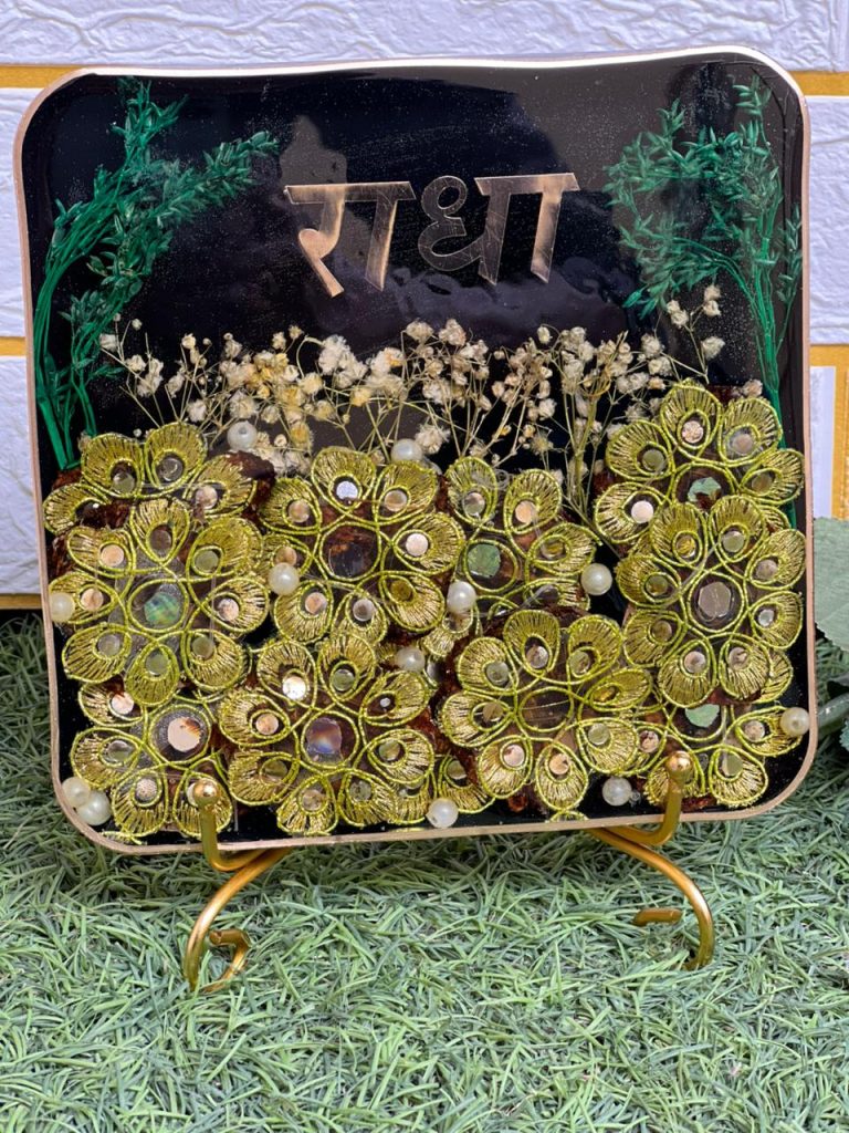 Custom Name Preserved Resin Memory Frame