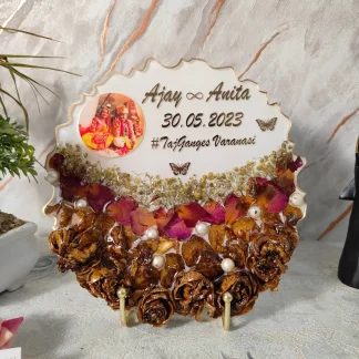 Wedding Garland Preservation in Resin Zigzag Round Frame (8 Inch)