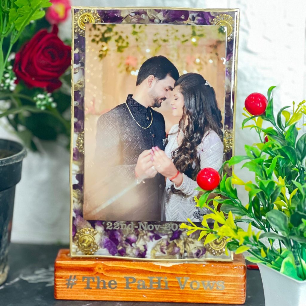 Varmala Preservation in LED Lamp | (6by9- Inch ) Rectangular Deep-casting Frame