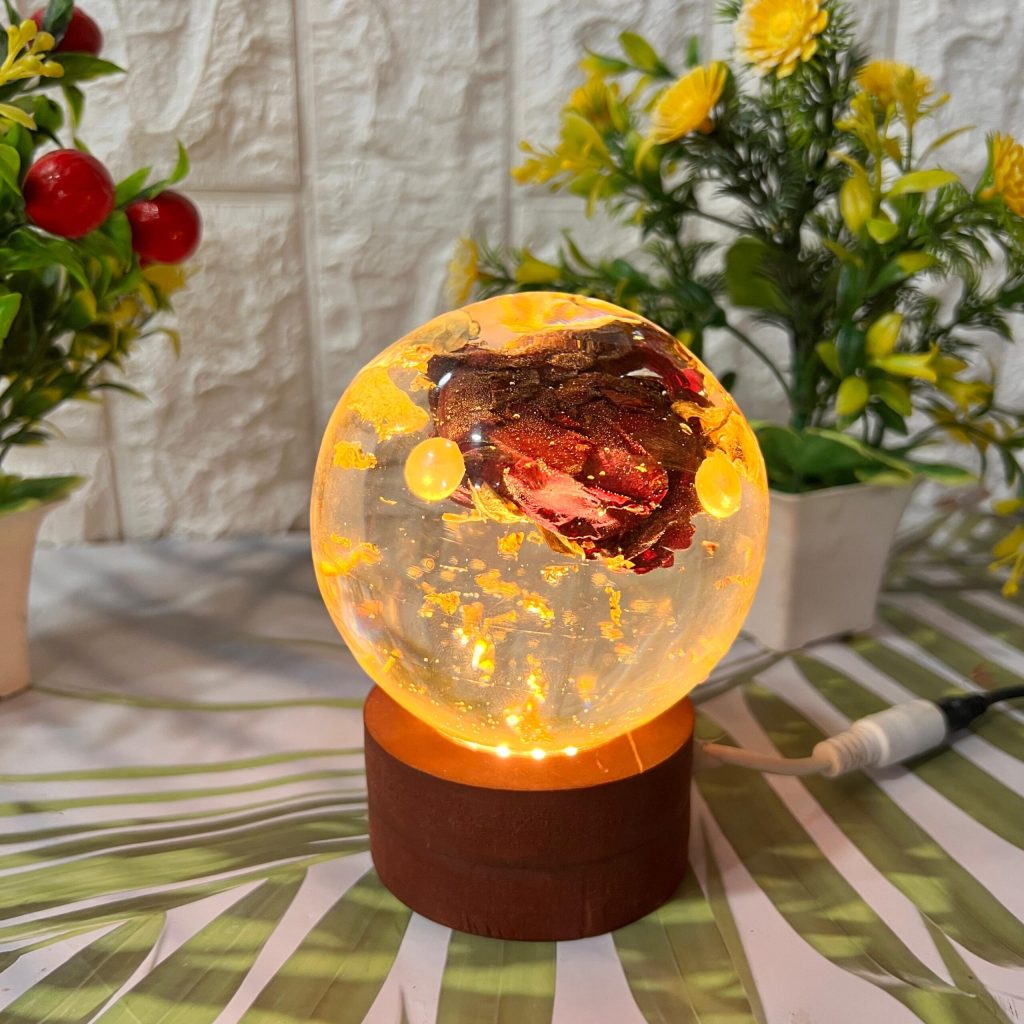 Resin Flower Preserved Globe