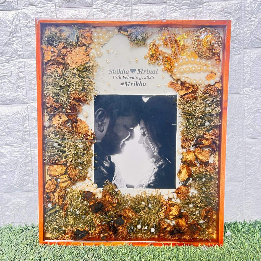 Rectangle Wedding Photo Memory Preservation Resin Frame – 15×18 Inch