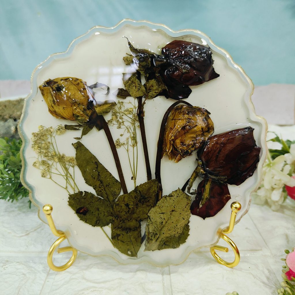 8 Inch Rose Preservation Curved Resin Frame