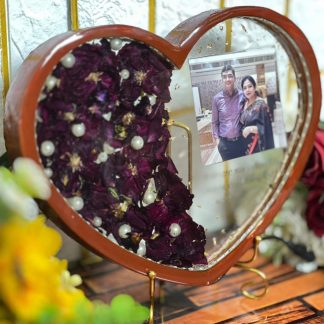 8 Inch LED Resin Wedding Garland Preservation Heart Frame