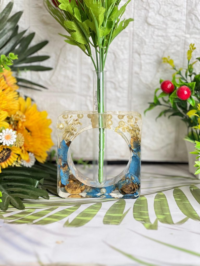Garland Preservation Resin Flower Stand