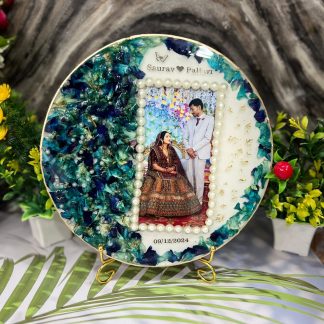 Wedding Flower Keepsake | (10) Inch Varmala Preservation Photo Frame