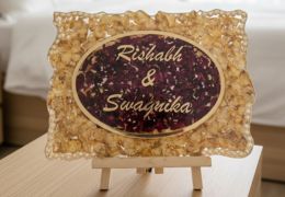 Resin Couple Nameplate
